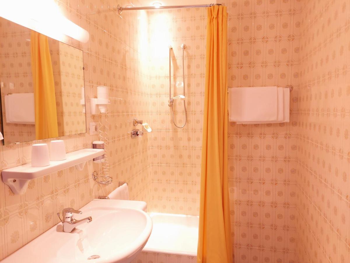 Hotel Schuster Colle Isarco Ngoại thất bức ảnh