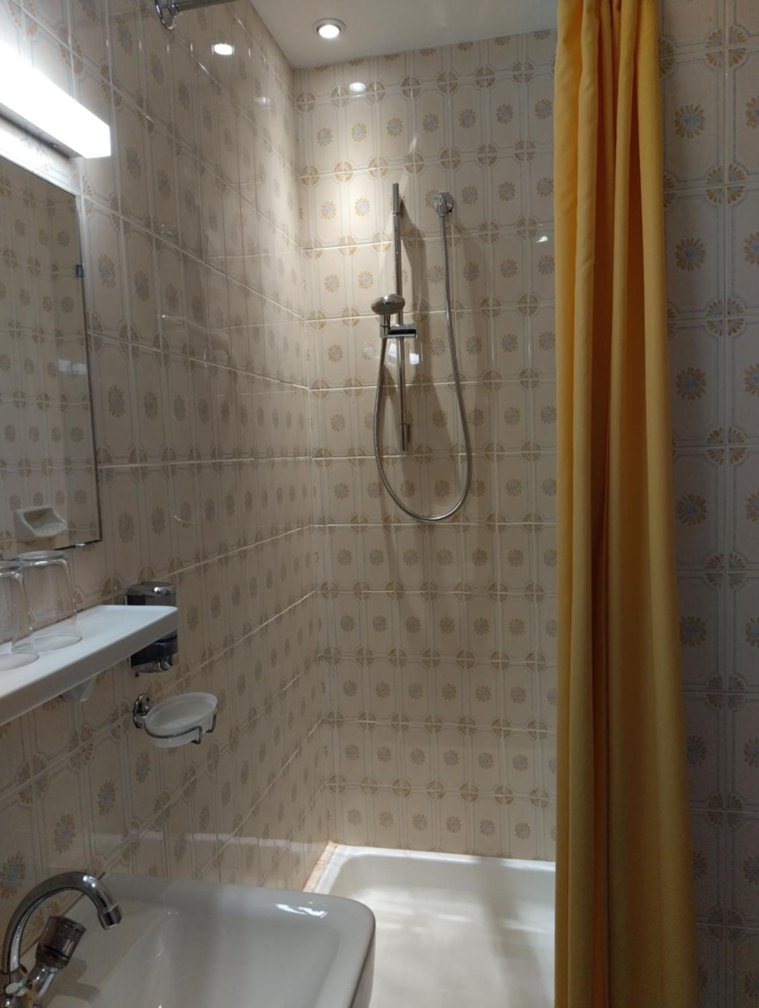 Hotel Schuster Colle Isarco Ngoại thất bức ảnh